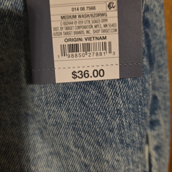 Universal Thread High Rise Light Blue Jeans - Picture 11 of 11